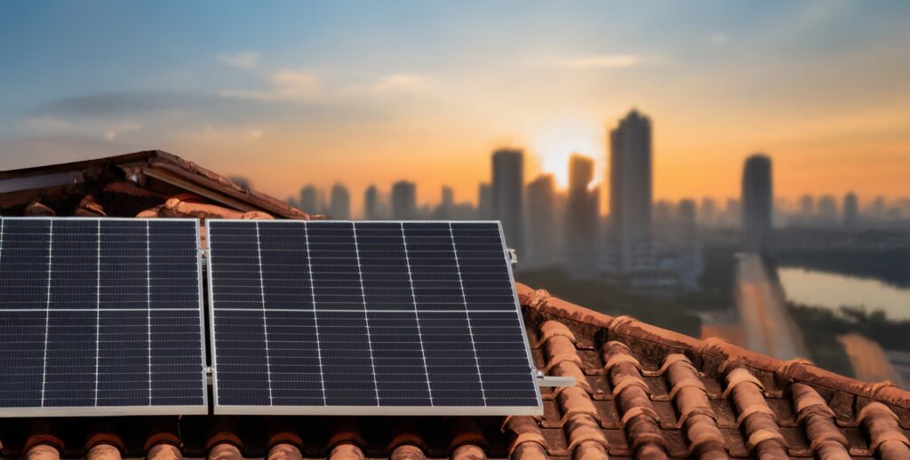 Fotowoltaika we wspólnotach mieszkaniowych. Jak przejść od pomysłu do realnych oszczędności?